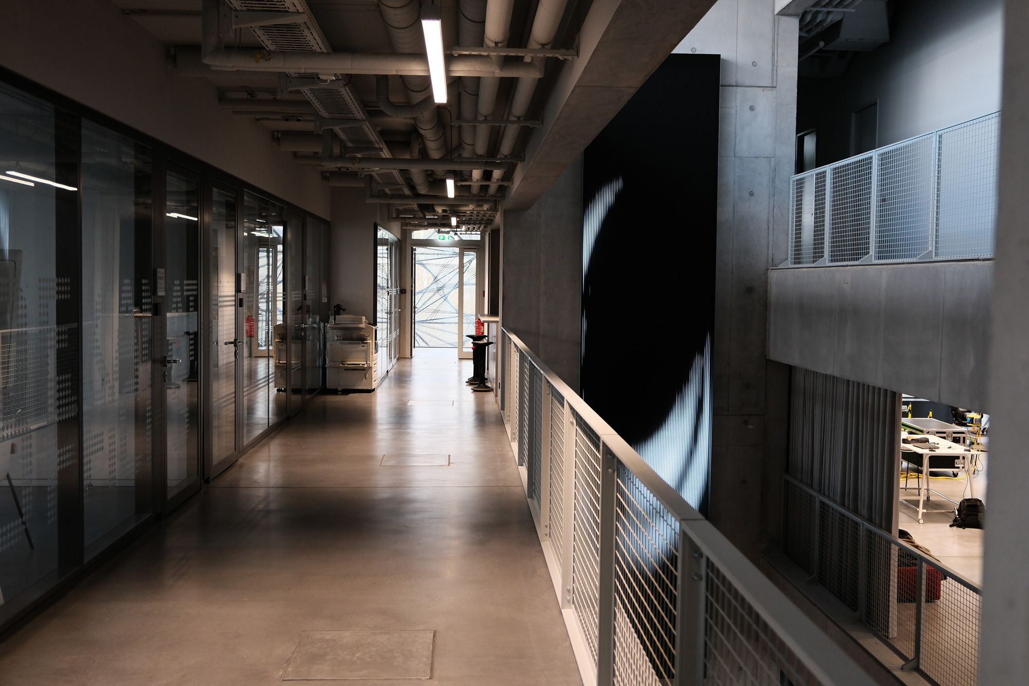 Sichtestrich auf einer großen Fläche in der Hochschule Reutlingen.